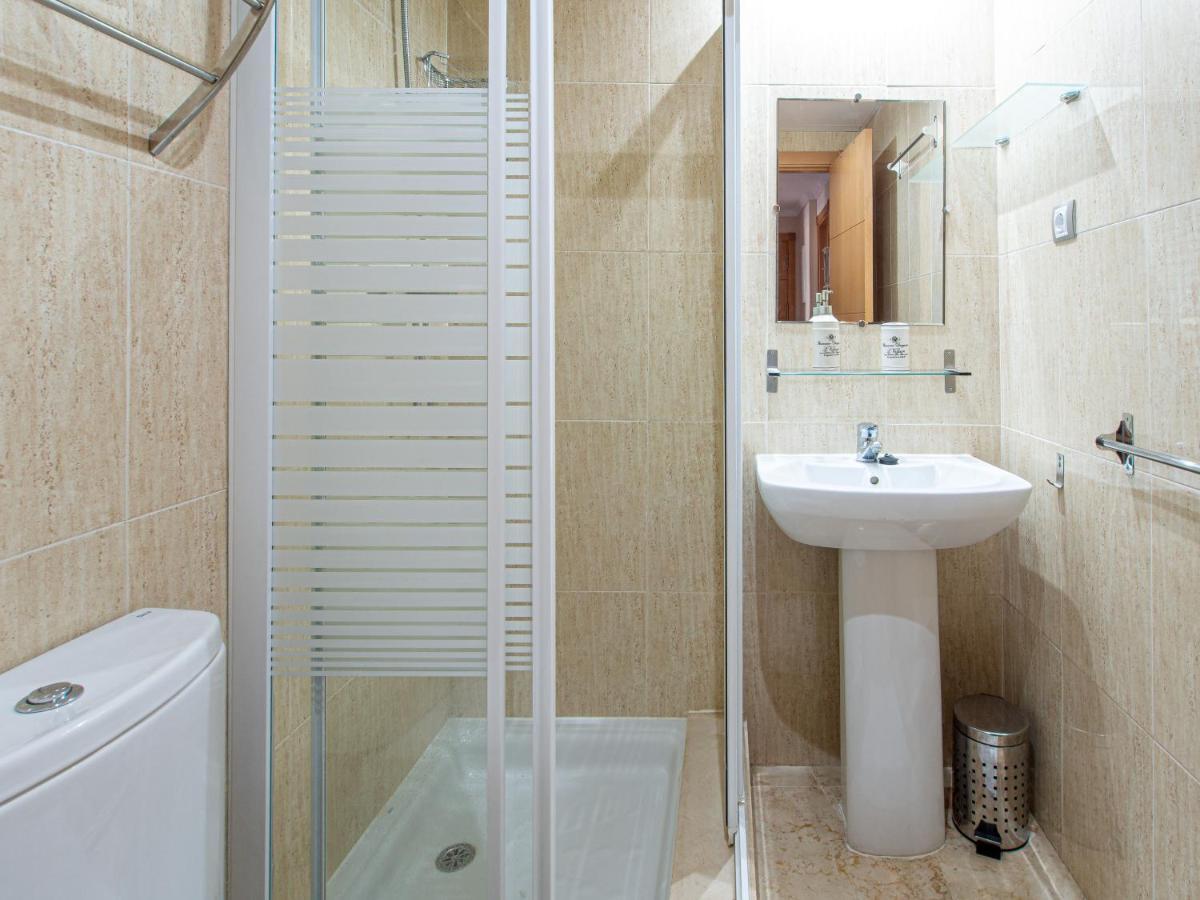 2091- Apt Close From All Amenities Манилва Экстерьер фото